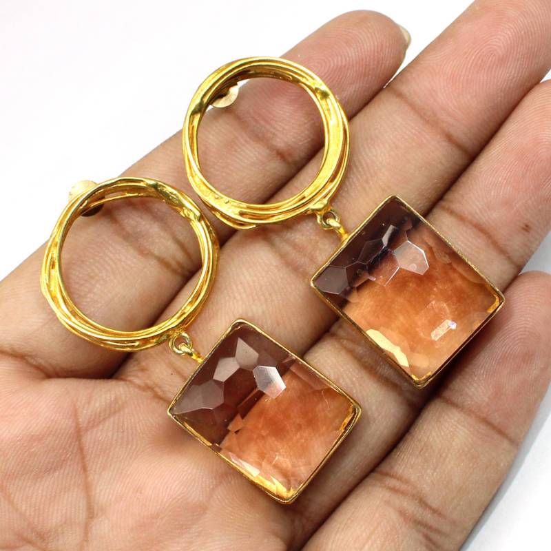 Handgefertigte Champagner Edelstein Ohrringe Vergoldete Messing Boho Ohrringe von MissomaSantiago