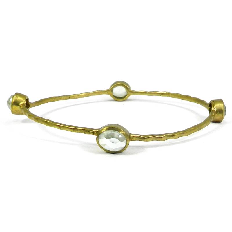 Kristall Quarz Gehämmerter Gold Armreif - Edelstein Zierlicher Frauen Armband Schmuck Stapelbarer Handgemachter von MissomaSantiago