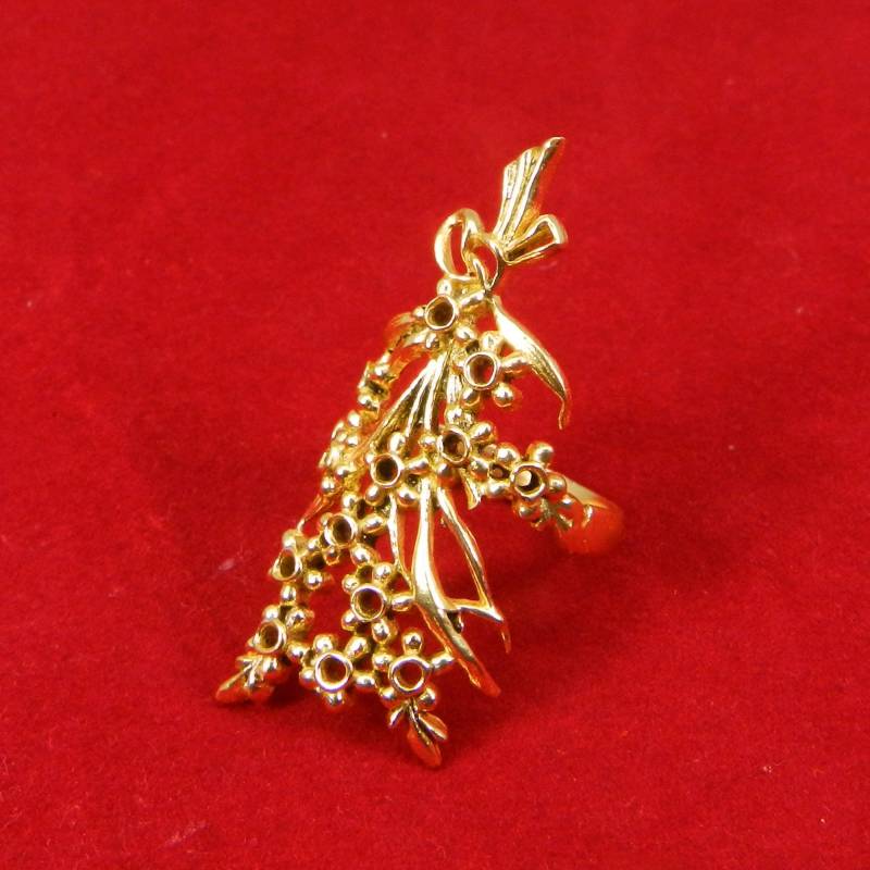 statement Ring - Vergoldete Messing Blume Designer Handgemachter Schmuck Für Frauen Boho Ringe Hochzeitsgeschenk Geschenk Sie von MissomaSantiago