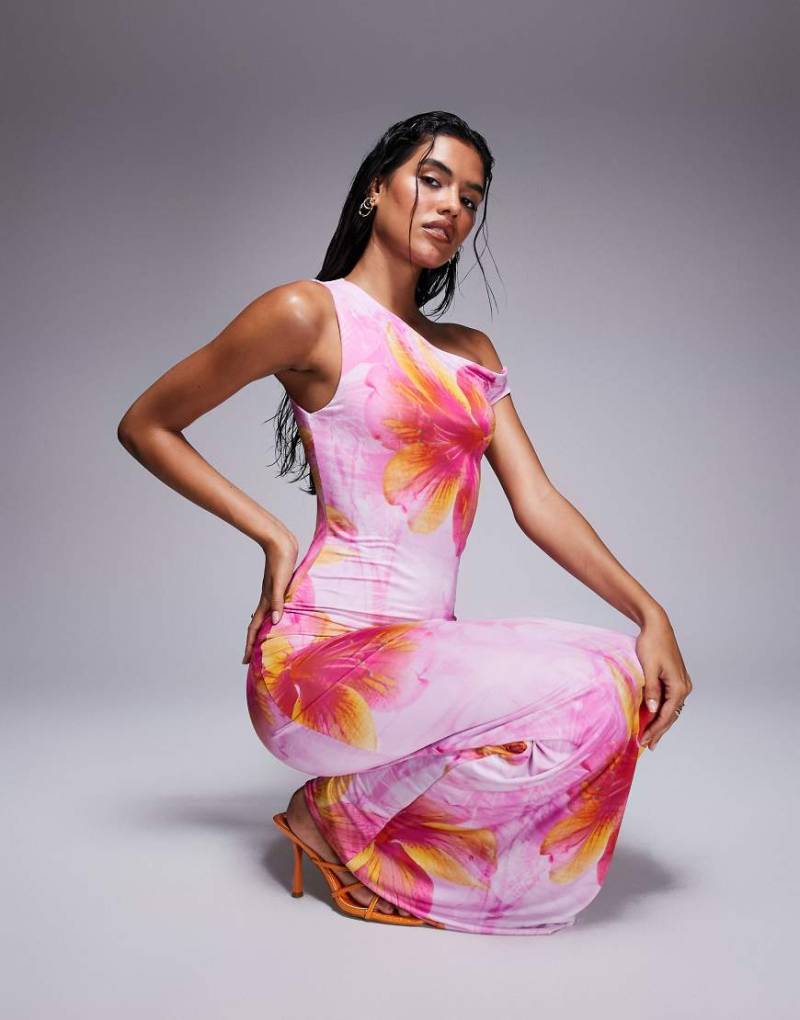 Missy Empire - Figurbetontes, anschmiegsames, schulterfreies Maxikleid mit Blumenmuster in Rosa und Gelb-Bunt von Missyempire