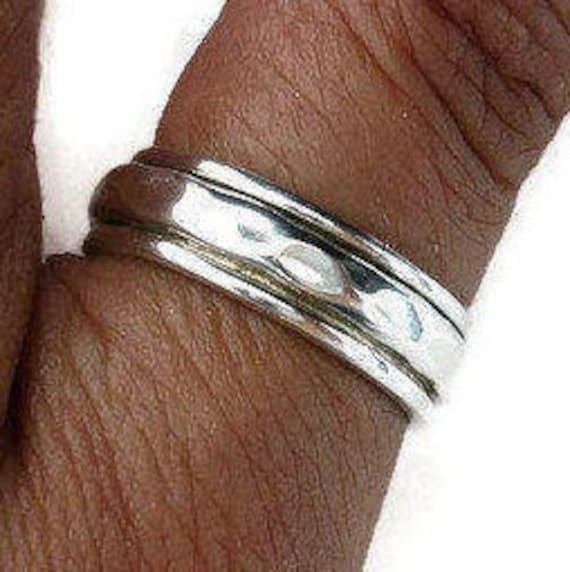 Unisex 925 Silber Spinner Ring, Gehämmert 7 Mm Breit Bandring, Chunky Spinning Daumenring, Meditation Stressabbau Sp30Nh von MistryGems