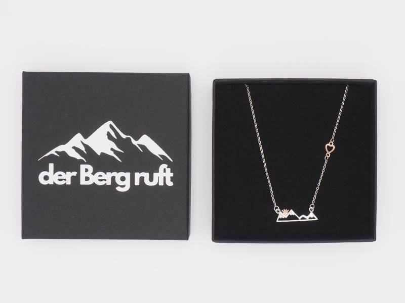 Handgefertigte Silber Halskette | Naturinspiriert Berg Wanderer 925 Sterling Geschenkidee Wichtelgeschenk Weihnachten Handgefertigte Silber Halskette | Naturinspiriert Berg Wanderer 925 Sterling Geschenkidee Wichtelgeschenk Weihnachten von MitHerzenManufaktur