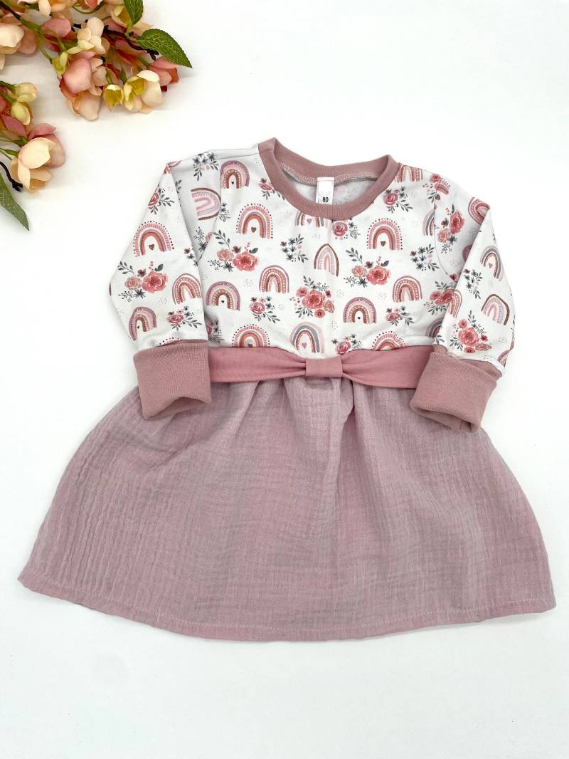 Girlysweaterkleid Girly Sweater Kleid Baby Mädchen Rosen Regenbogen Mit Musselin Sommerkleid Langen Ärmeln Rosa Weiss Taufkleid Weiß von MitLiebezumFaden