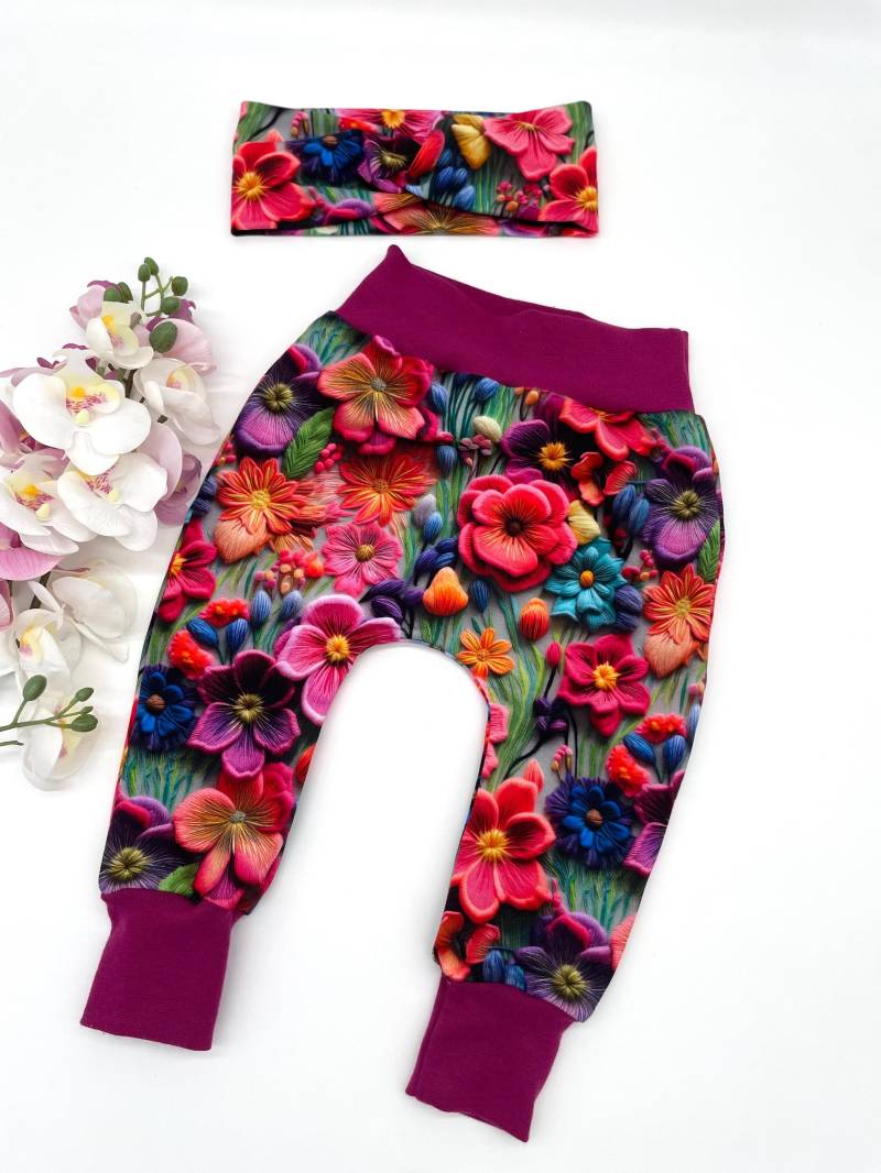 Pumphose Für Baby Und Kleinkinder |Babykleidung| Mitwachshose |Kinderkleidung Mädchen | Blumen Motiv 3D Geburtsgeschenk Gr.50-92 von MitLiebezumFaden