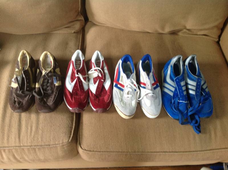 1970Er Vintage Deadstock Sneakers Schuhe Low Top Nylon Wildleder.not Converse Pick 1 Herren Damen T-Shirt Jeans Hose Mantel Kleid von MitchAmericanvintage