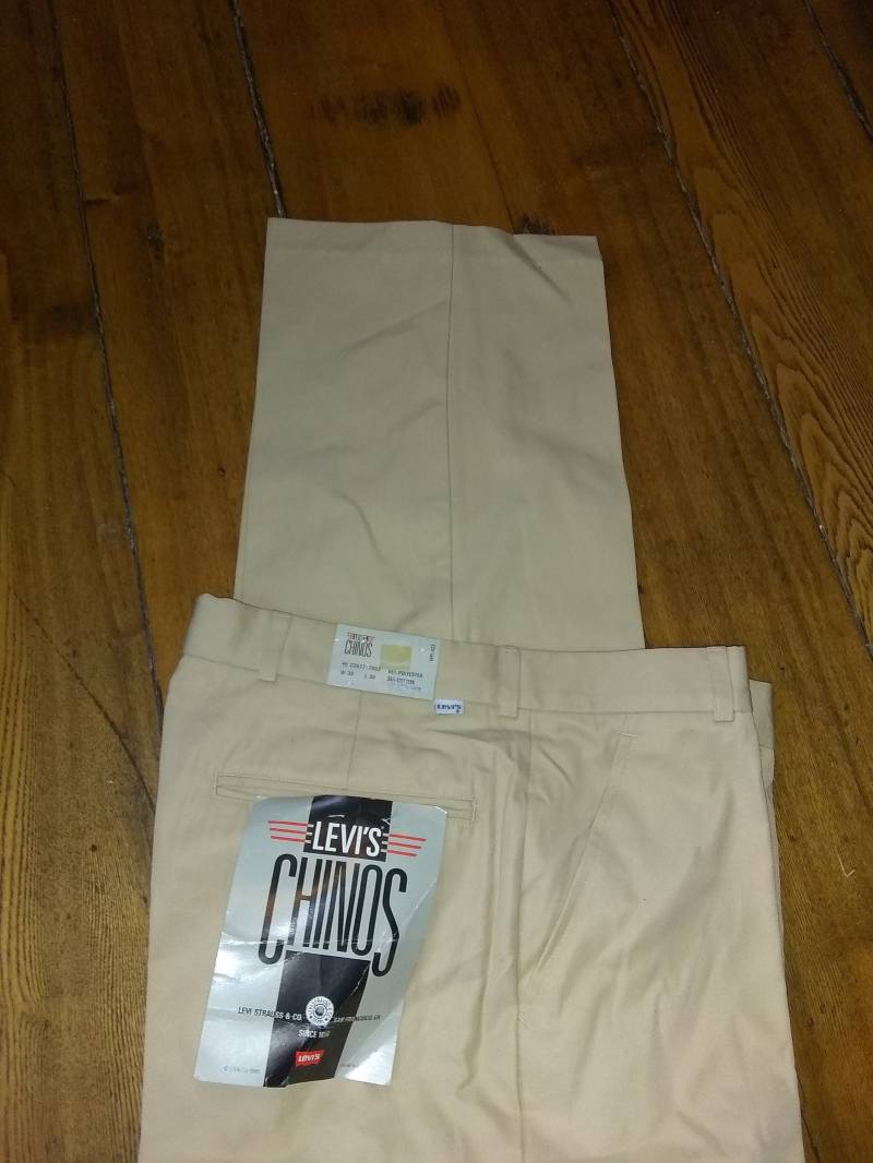 1986 Levi Chino Deadstock Vintage Herren Pant Not Jean 1980 33x30 36x32 34x32 34x30 38x32 30x32 32x30 33x32 Neu Alte Docker Slax 65/35 von MitchAmericanvintage