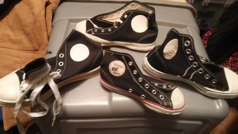 25 1950 1960 Hi & Low Deadstock Sneakers Made Usa Schuhe Vintage Damen Kinder Größe Canvas Wear Jeans T Shirt Hose Mantel Jacke Pullover Kleid von MitchAmericanvintage