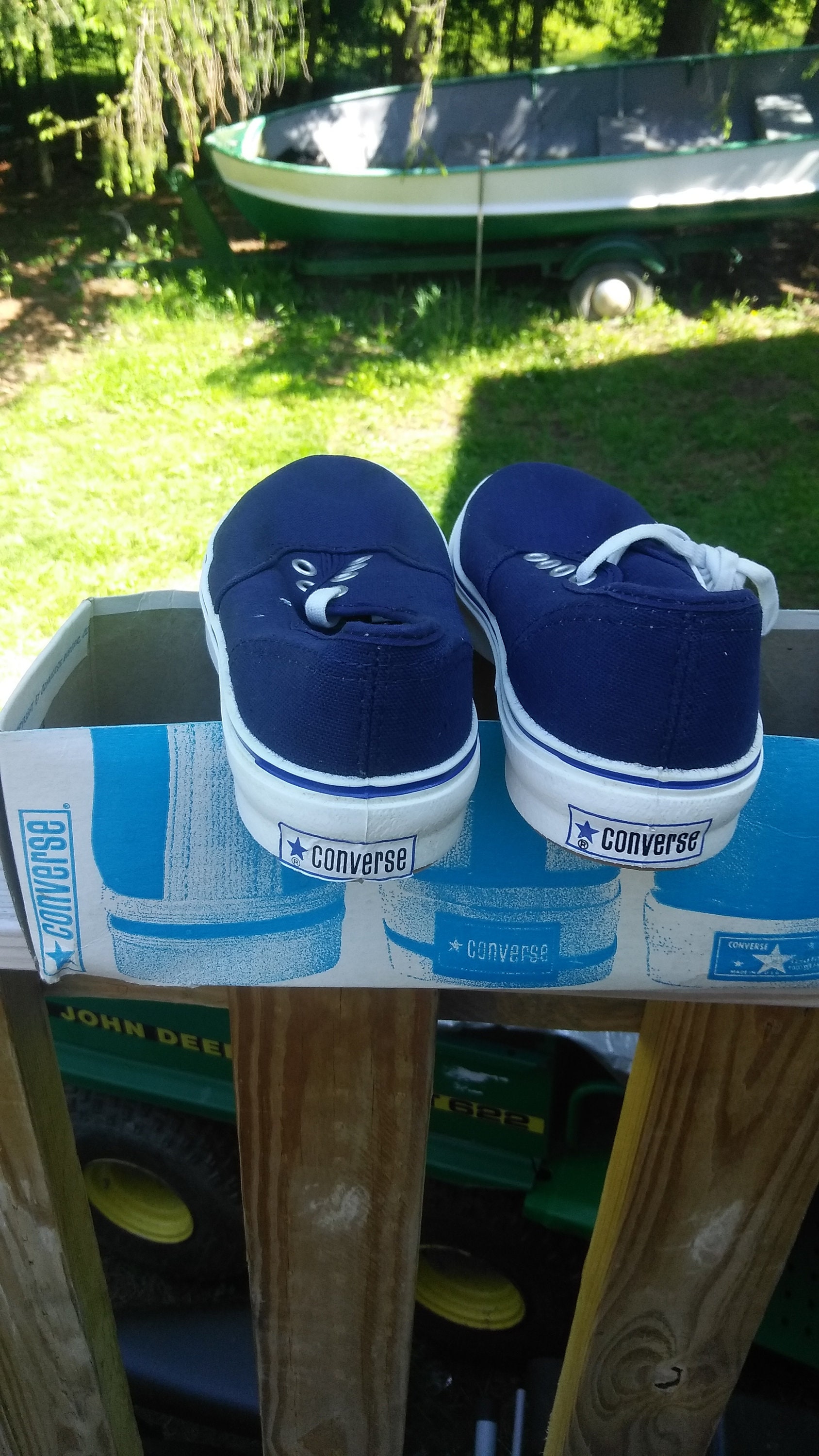 Converse Canvas Vintage Deadstock Boat Sneakers Schuh Damen 5 5.5 6.5 7 7.5 8 1960 Low Top Basketball Made Usa Wear Shirt Jean Pant Jacket von MitchAmericanvintage