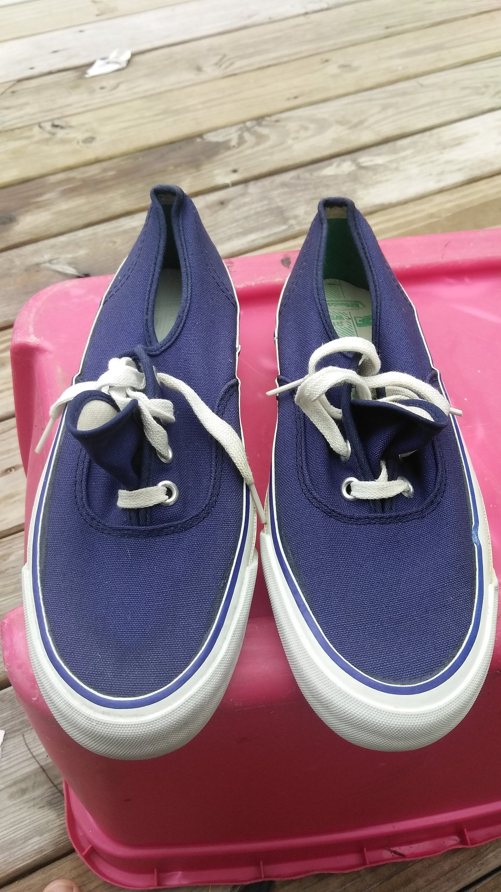 Converse Canvas Vintage Deadstock Nos Boat Sneaker Schuh 1960 Low Top Basketball Made Usa Frauen 5.5 6.5 7 Wear T-Shirt Jeans Hose Mantel von MitchAmericanvintage