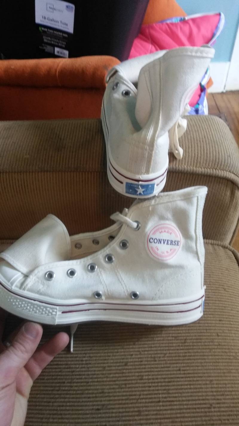 Converse Canvas Vintage Deadstock Sneakers Schuhe 1960 Hi Top Basketball Made Usa Männer 2.5 Damen 4.5 Wear T Shirt Jeans Hosen Mantel von MitchAmericanvintage