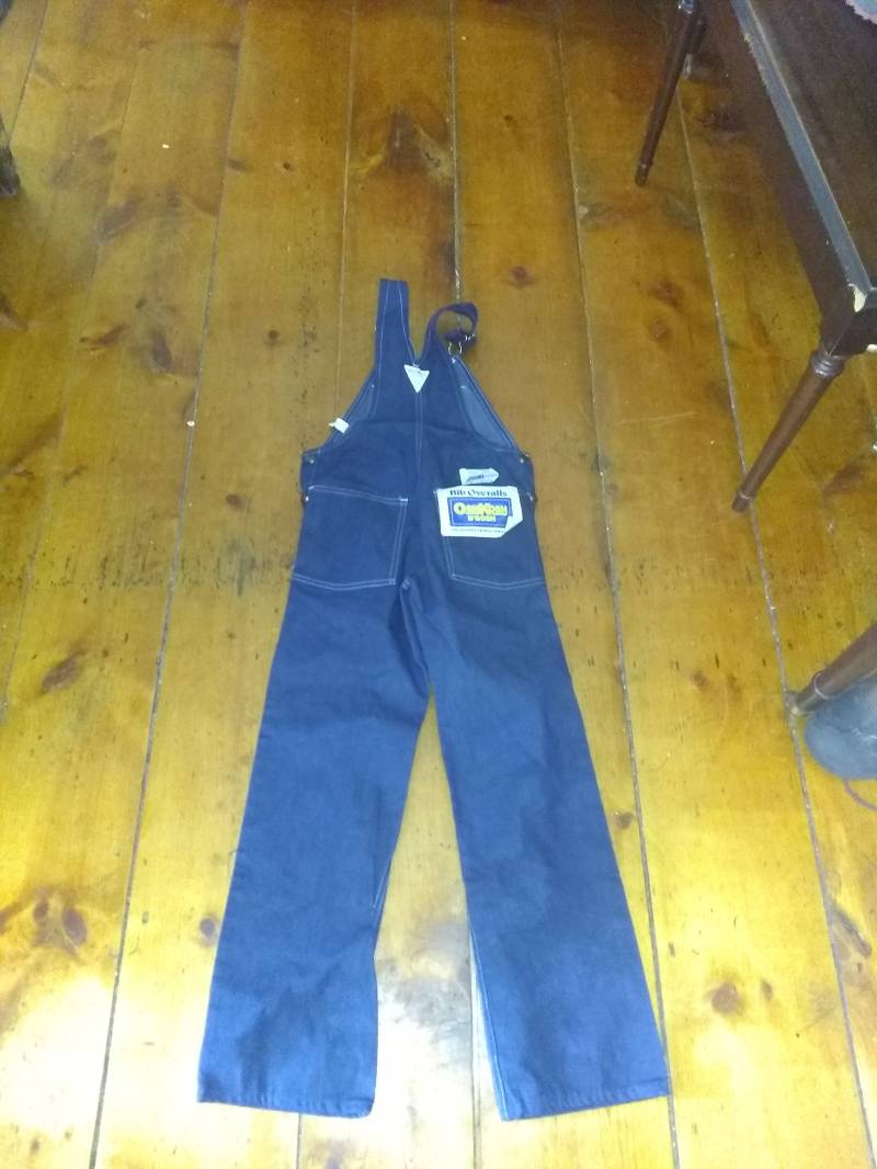 Deadstock Osh Kosh Denim Bib Overall 1970 Straight Leg Jean Painter Pant Usa Herren 28x32 29x32 30x34 Hi Rise T Shirt Sneaker Schuhjacke von MitchAmericanvintage