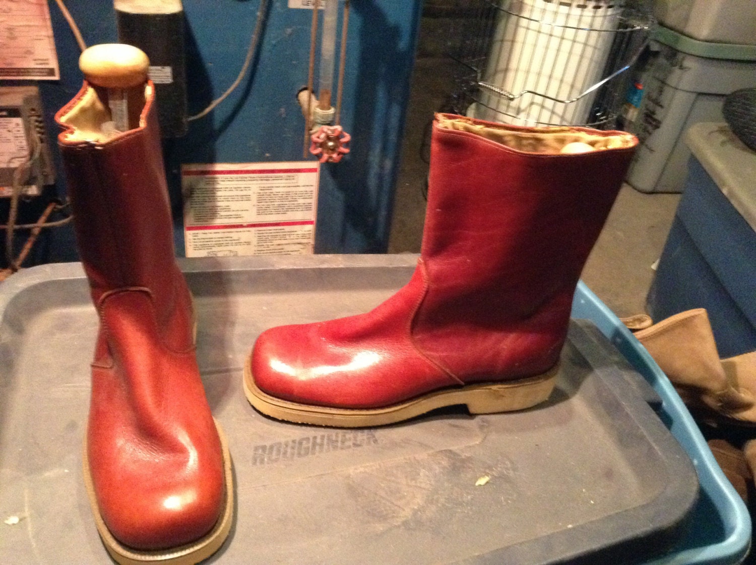 Deadstock Peco Boots Leder Schuhe Made Usa Not Cowboy Motorrad Style Pick 1 Paar Herren Gr. 7 7.5 8 10 All D Widths von MitchAmericanvintage