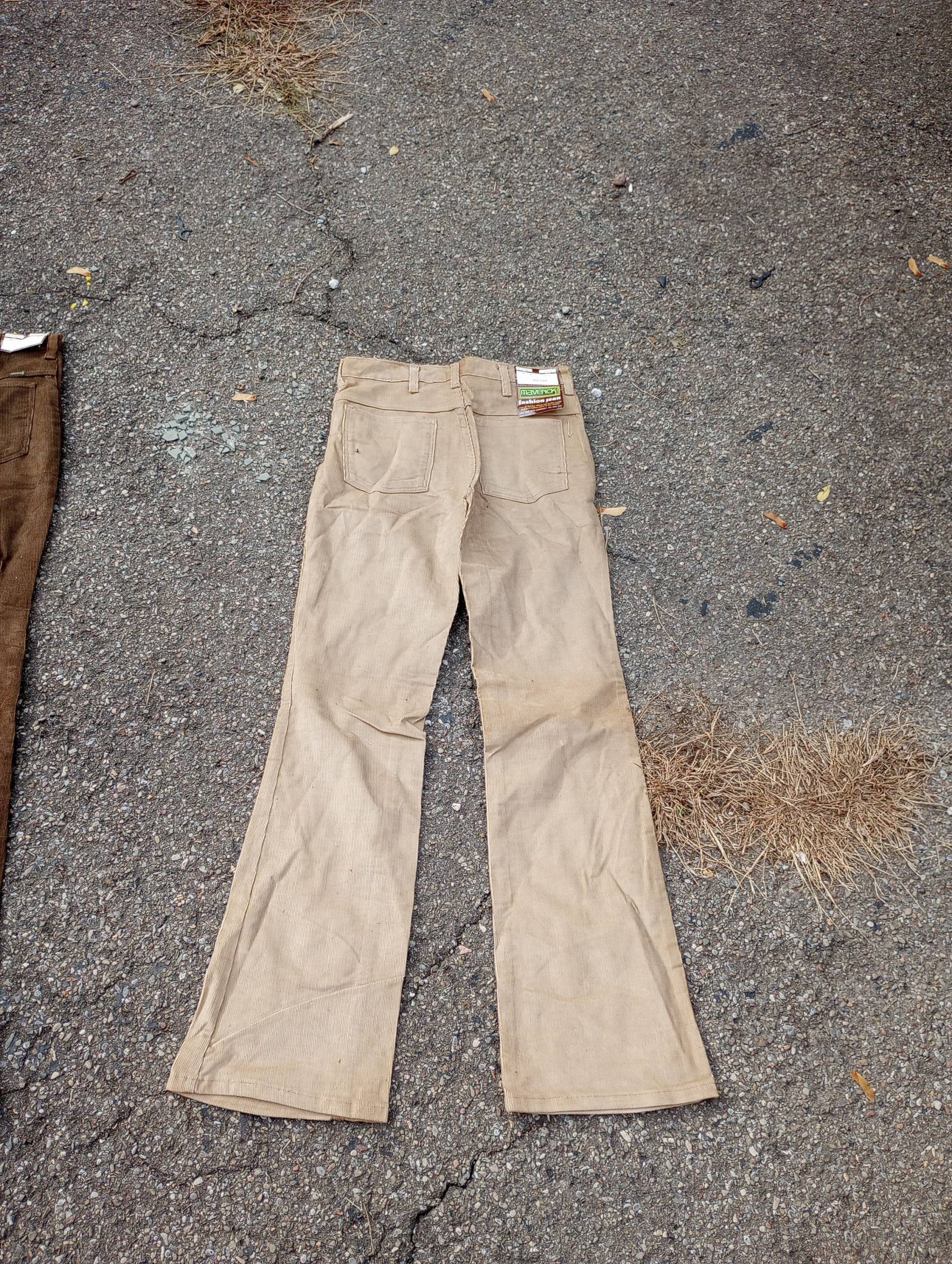 Deadstock Vintage 1970 Cord Jeans Hose Maverick Stiefel Flare Made Usa Herren 28x32 27x32 29x30 30x34 31x32 Wear Sneaker T Shirt Schuhschuh Mantel von MitchAmericanvintage