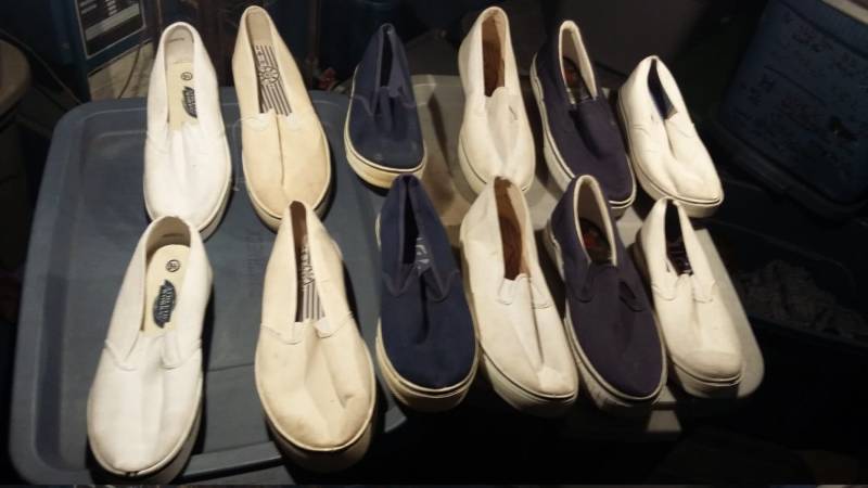 Deadstock Vintage Canvas Boot Sneakers Jetzt Top Schuhe Made Usa New Old Not Converse Mens 7 9.5 11 12 Pick 1 Paar Geht Zu Jean T Shirts von MitchAmericanvintage