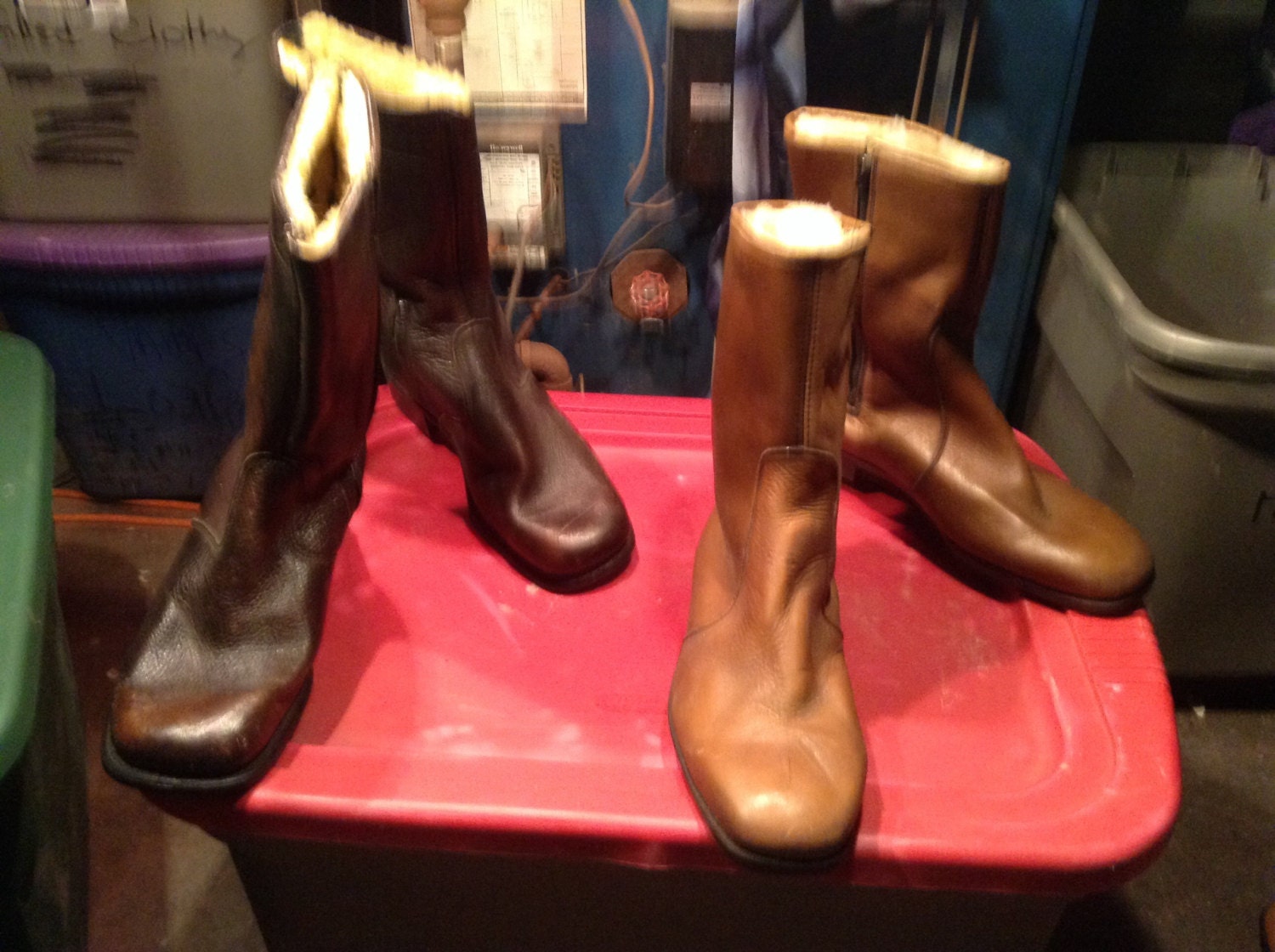 Deadstock Vintage Käfer Stiefel Fell Gefüttert 1970Er Jahre Leder Made Usa Schuhe Neu Alt Pick 1 Paar Herren 8 D 8, 5 9 T Shirt Sneakers Jeans von MitchAmericanvintage