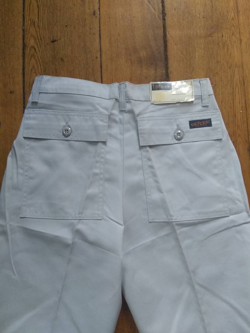 Dee Cee Deadstock Vintage Gerades Bein High Waist Jeans Cargo 1980 Männer New Old Twill Pick Size Made Usa Hose Wear Sneakers T Shirt Schuhe von MitchAmericanvintage