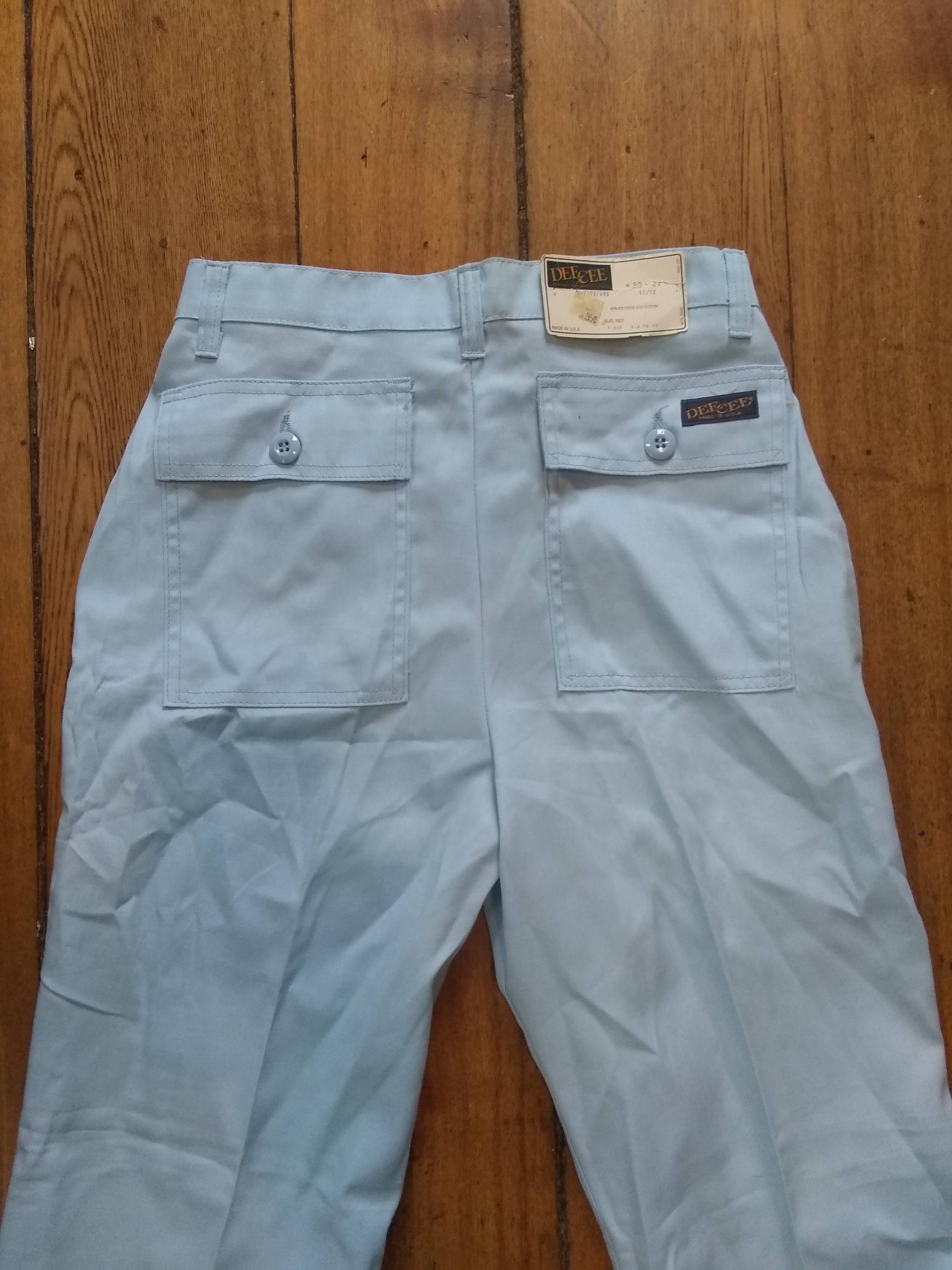 Dee Cee Deadstock Vintage High Rise Straight Leg Jean Herren Pick Gr. 26 27 28 29 30 32 Hose Neu Nos Twill 1980 Cargo Usa Sneaker T Shirt Schuh von MitchAmericanvintage