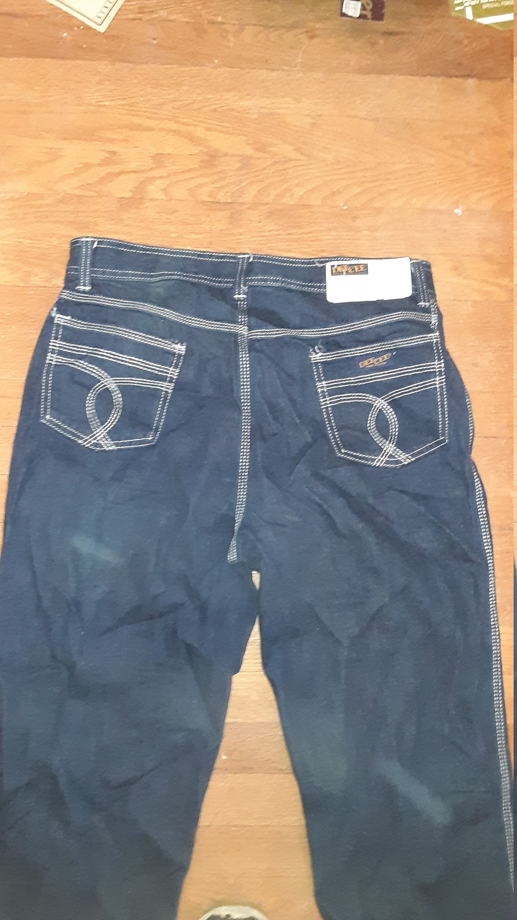 Dee Cee Vintage Deadstock Denim Cotton Jean Made Usa 1980 Straight Leg Designer Herren 29x34 30x34 33x34 32x36 34x32 Hose Sneaker T Shirt Schuh von MitchAmericanvintage