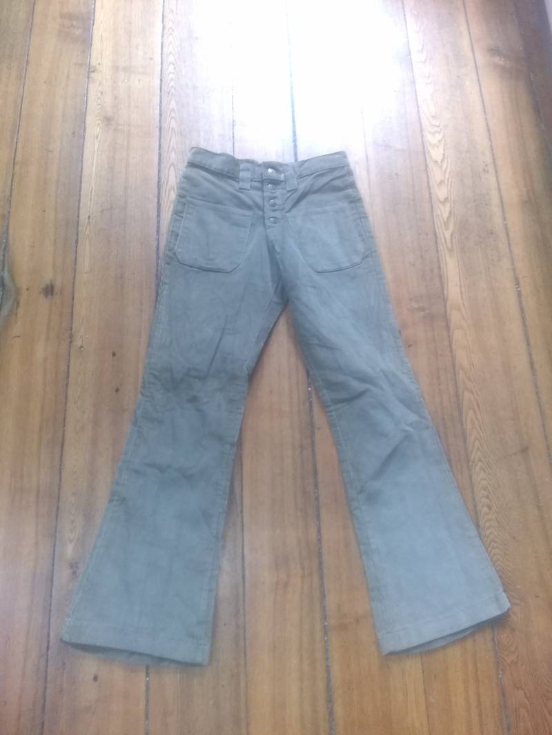 Farah Cord Deadstock Vintage Aufnäher Taschenknopf Fly Bellbottom Jeans Baumwolle Made Usa 29x31 Pant Wear Sneaker T Shirt Schuhstiefel von MitchAmericanvintage