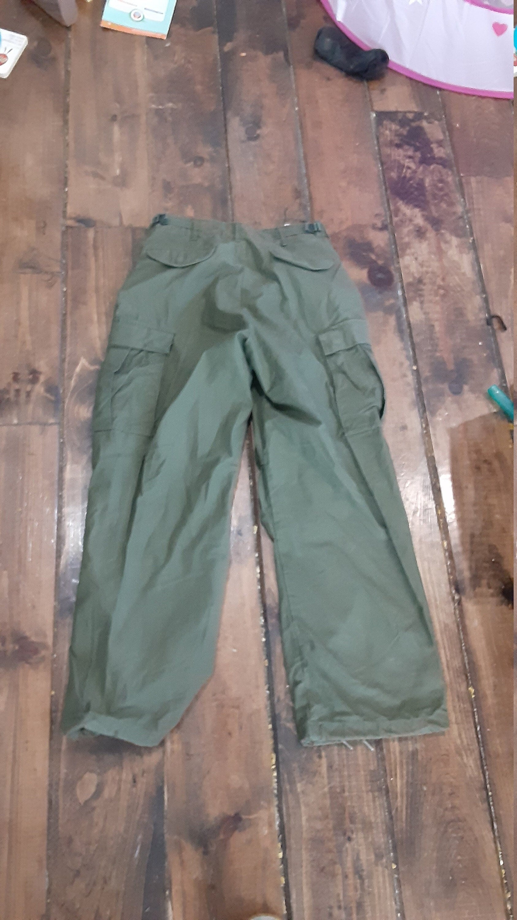 O.d M 65 Vintage Feldhose Extrem Kalt Vietnam 1960 Männer X Small Medium Einstellbare Abnutzung Schuh T-Shirt Boot Sneaker Jacke O.d M 65 Vintage Feldhose Extrem Kalt Vietnam 1960 Männer X Small Medium Einstellbare Abnutzung Schuh T-Shirt Boot Sneaker Jacke von MitchAmericanvintage