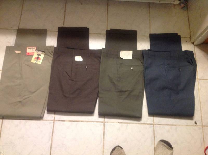 Peg Leg Slim Fit Leesuren 1960Er Jahre Vintage Deadstock Flat Front Hose Nicht Jeans Herren Pick 1 Paar Größe New Work Usa von MitchAmericanvintage