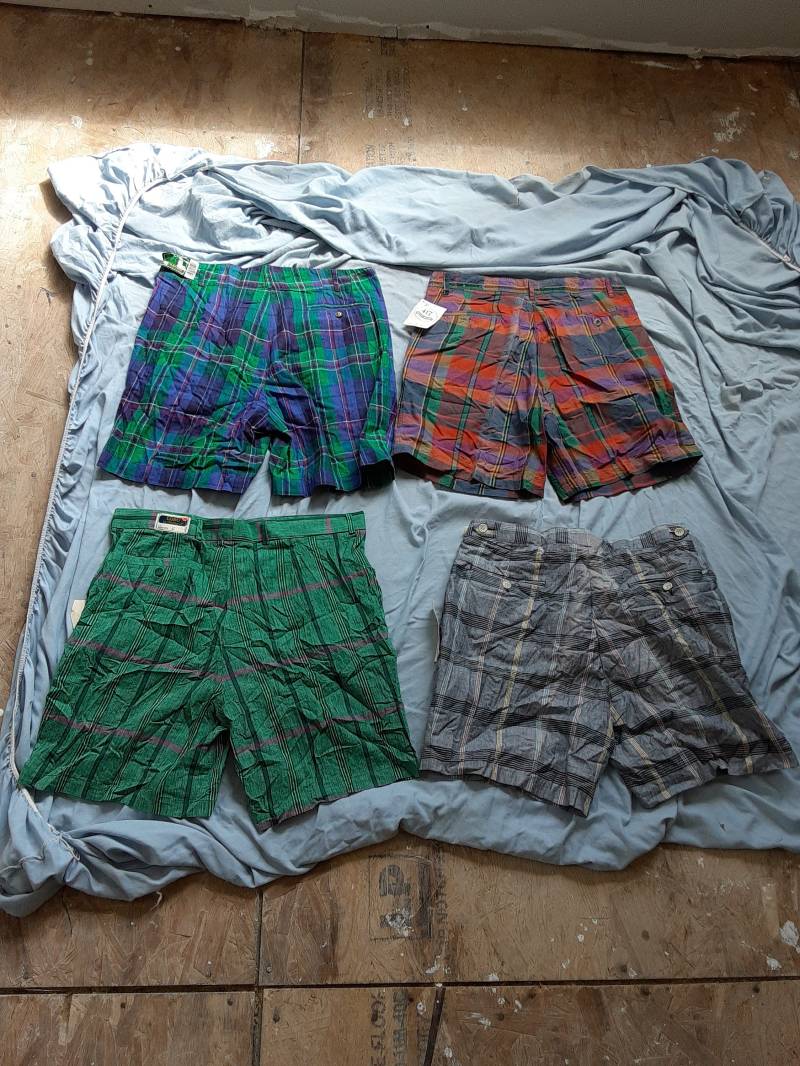 Pendleton Van Heusen Deadstock Vintage 100 % Baumwolle 1970 Karierte Kurze Golf Rüssel Herren Gr. 34 Neue Hose Pick Wear Schuh Sneaker T Shirt Jacke von MitchAmericanvintage