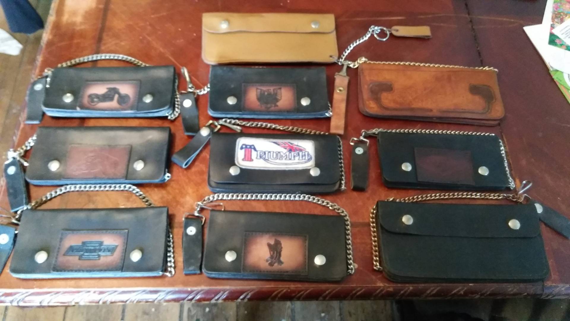 Vintage Deadstock Motorrad 1970 Kette Brieftaschen Made Usa Neue Leder Biker Harley Wear Jeans Stiefel Jacken Turnschuhe Schuhe T-Shirt Hosen von MitchAmericanvintage