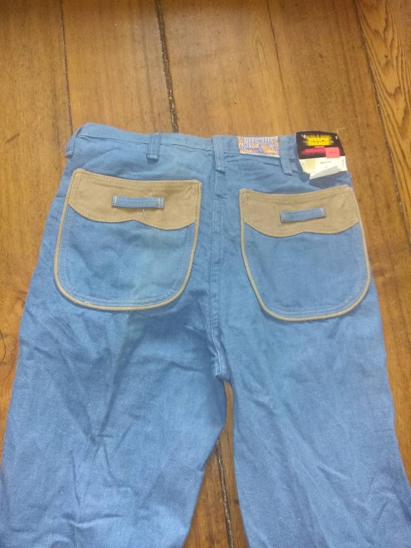 Vintage Deadstock Wrangler Wrapid Transit Nos Denim Bellbottom Jean Cotton Hi Rise Usa Hose Herren 30x34 1970 Trage Sneaker T Shirt Jacke von MitchAmericanvintage