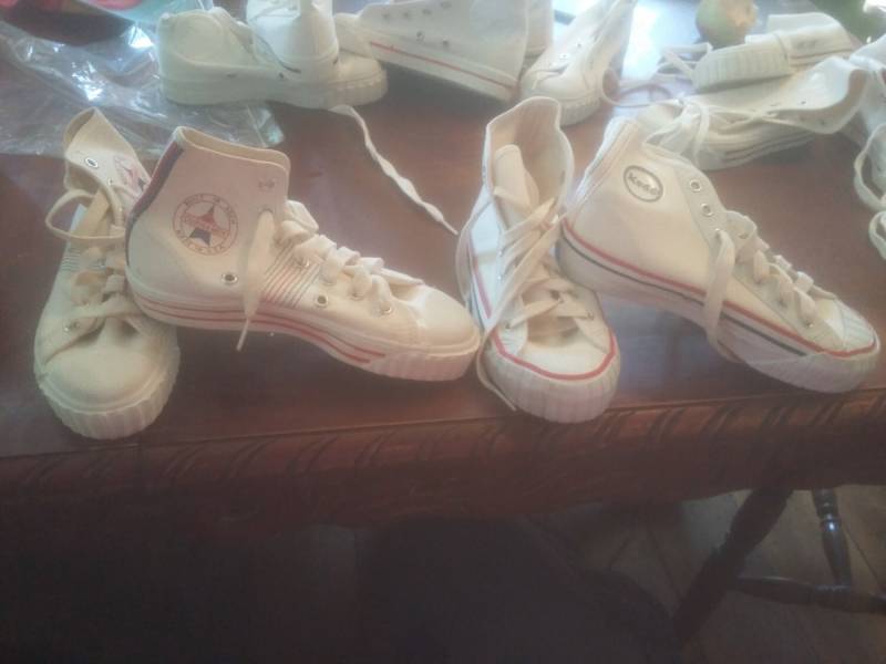 Vintage Keds Marke Deadstock Canvas Turnschuhe Schuhe 50Er Jahre Neue Alte Basketball High Top Nicht Converse Jeans T-Shirts Kinder Kindergröße von MitchAmericanvintage