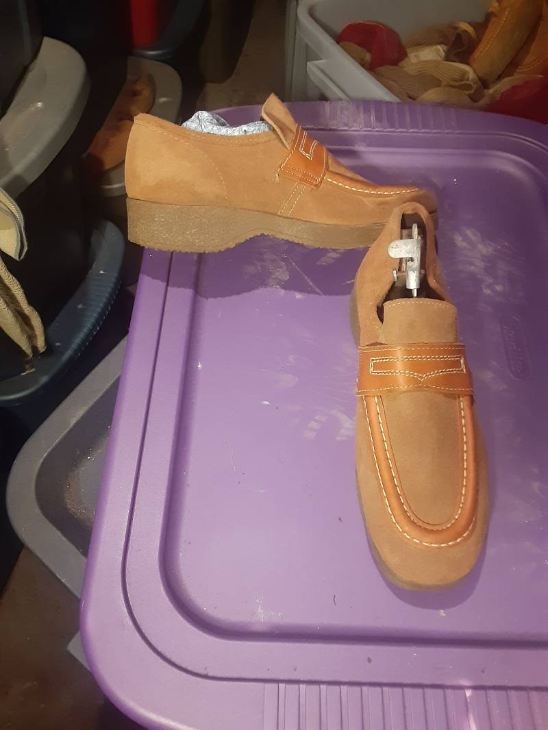 Vintage Plateau Schuh Deadstock 1970 Wildleder Nos Made Usa Disco Gummi Sohle Herren 7 Oder 9 Neue Alte Stiefel Retro Wear T Shirt Jeans Hose Jacke von MitchAmericanvintage