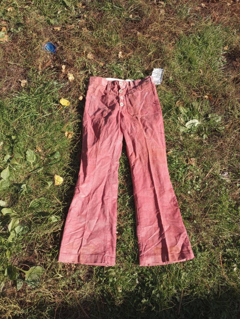 Wrangler Cord Deadstock Vintage Aufnäher Taschenknopf Fly Bellbottom Jean Baumwolle Usa Pant Herren 30x29 Oder 31x29 Sneaker T-Shirt Schuhstiefel von MitchAmericanvintage