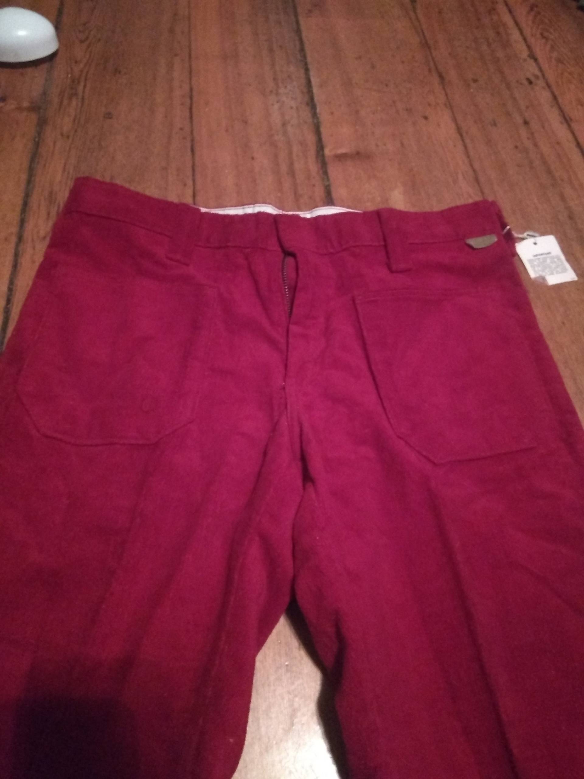 Wrangler Deadstock Vintage Aufnäher Tasche Jean Samt Baumwolle Usa 32x31 32x34 36x32 Pant High Rise Wear T Shirt Sneaker Schuhmantel von MitchAmericanvintage