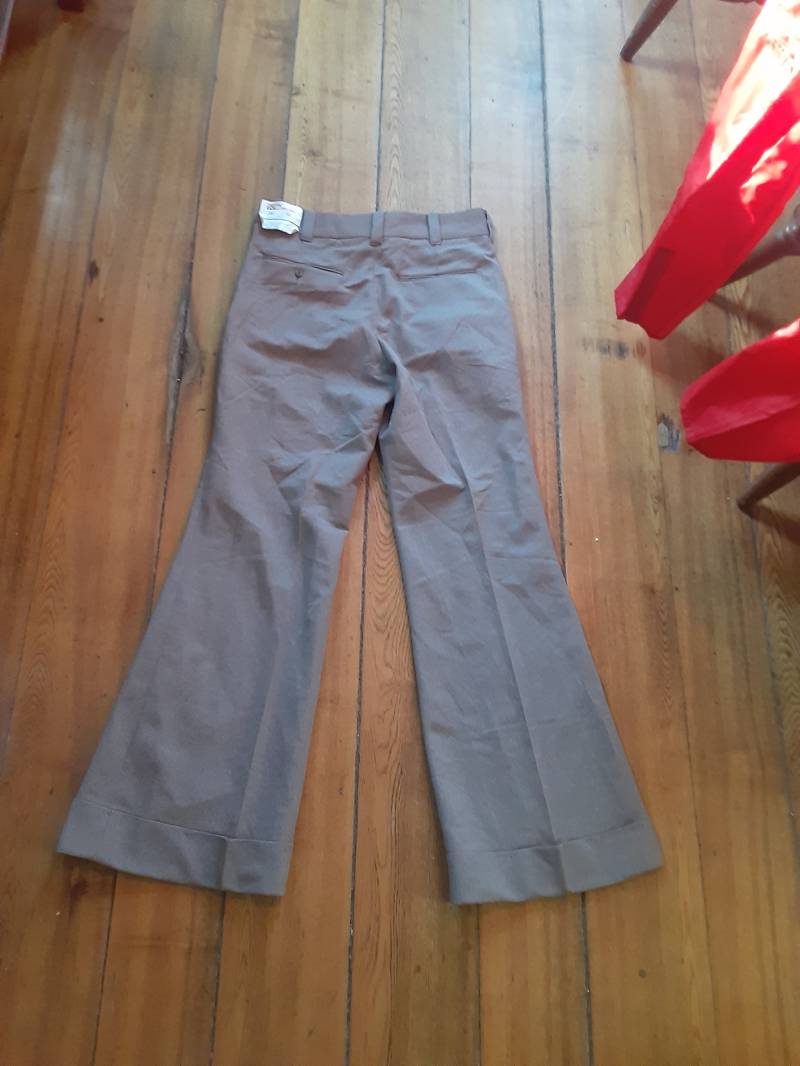 Wrangler Nos Cuffed Vintage Deadstock Disco Herren Jean Usa Hose New Old Polyester Retro Bellbottom 32x32 Slax Wear Schuh Sneaker T Shirt Jacke von MitchAmericanvintage