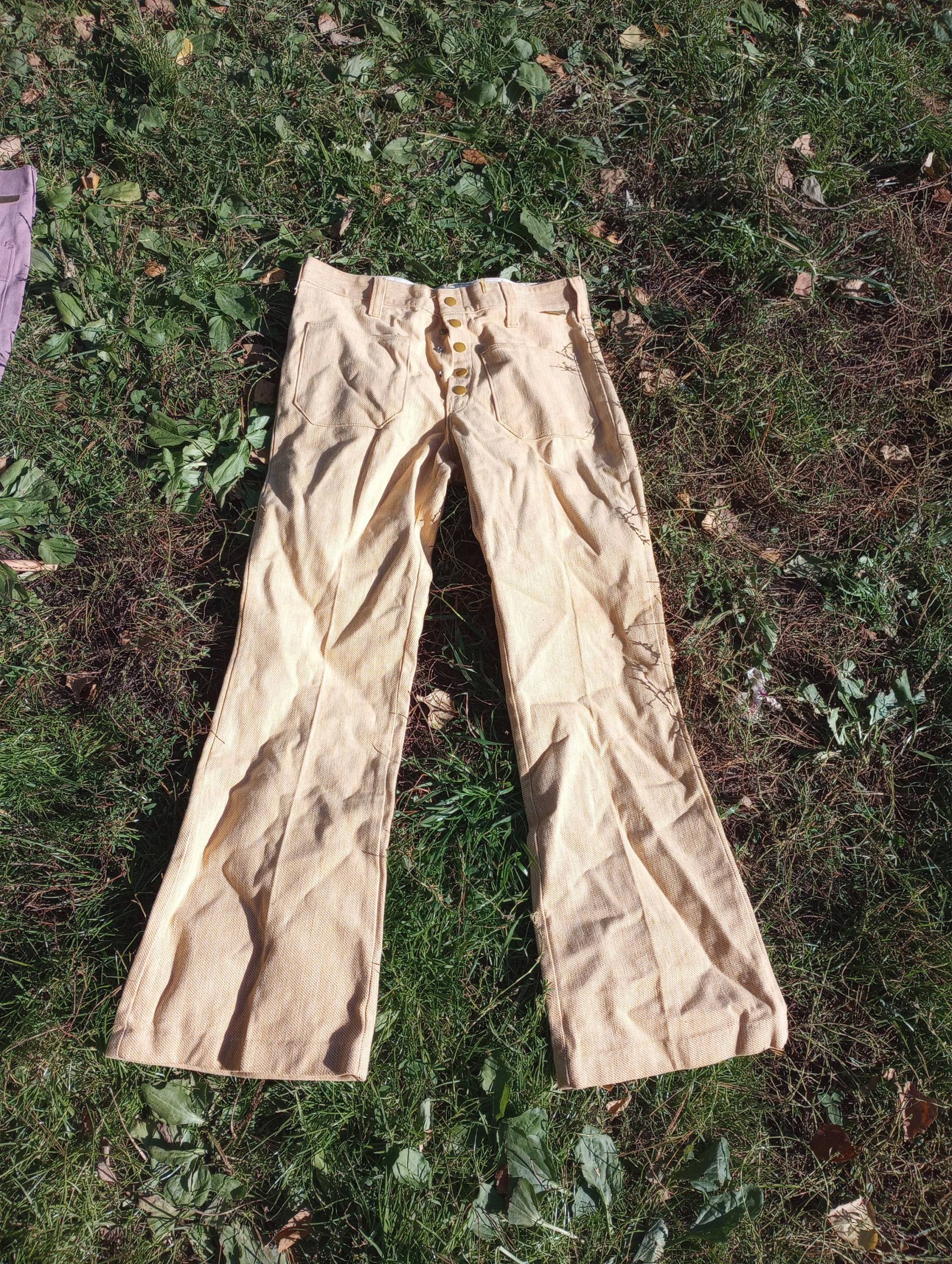 Wrangler Vintage Baumwolle Deadstock Herren 1970 Neue Bellbottom Hose Usa Jeans Aufnäher Taschenknopf Front Hi Rise 31x30 Oder 30x30 T Shirt Sneaker von MitchAmericanvintage