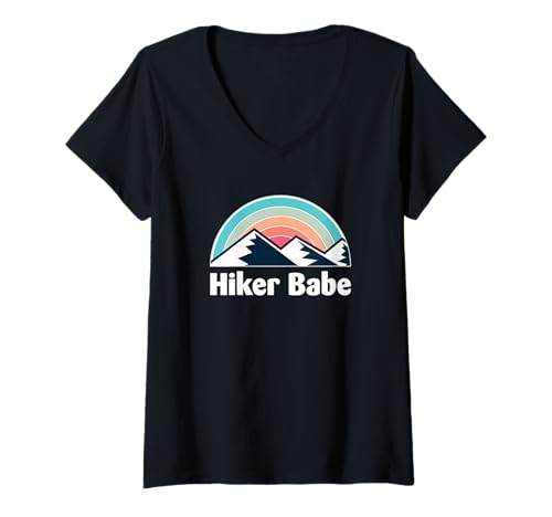 Damen Hiker Babe Casual Wandern Camping Glamping Klettern T-Shirt mit V-Ausschnitt von Mitchell Apparel Co