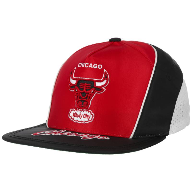 Freethrow Snap Bulls Cap by Mitchell & Ness von Mitchell & Ness