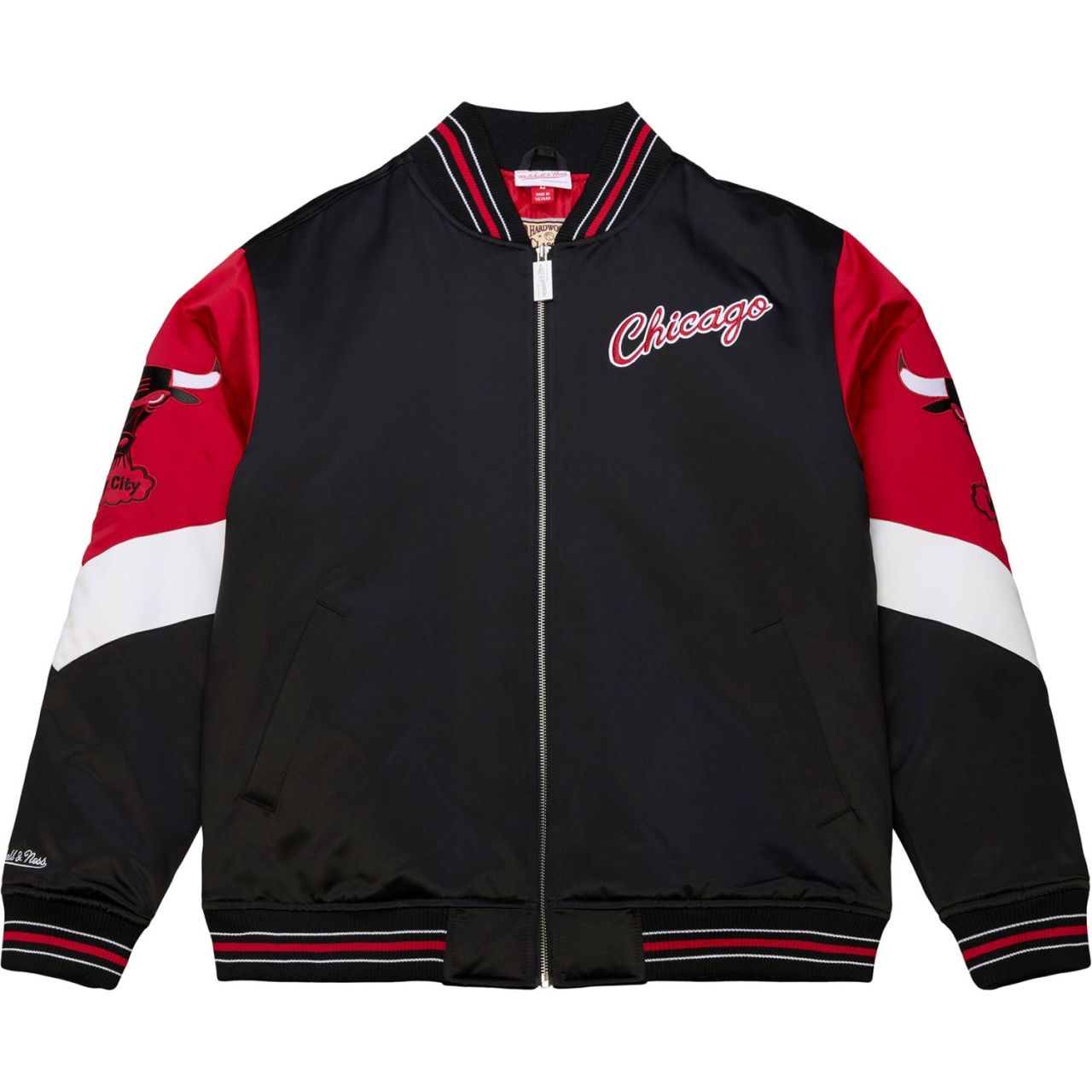M&N Heavyweight Satin Jacke NBA Chicago Bulls von Mitchell & Ness