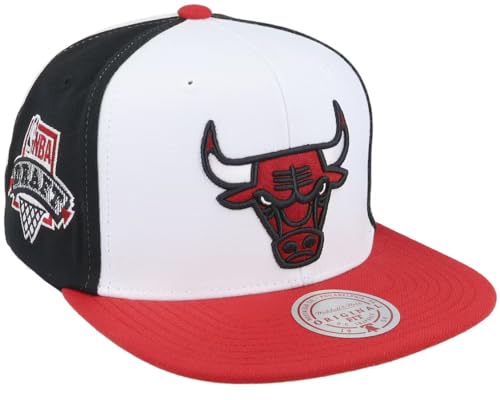 Mitchell & Ness Chicago Bulls Core Snapback Cap, Weiß, One size von Mitchell & Ness