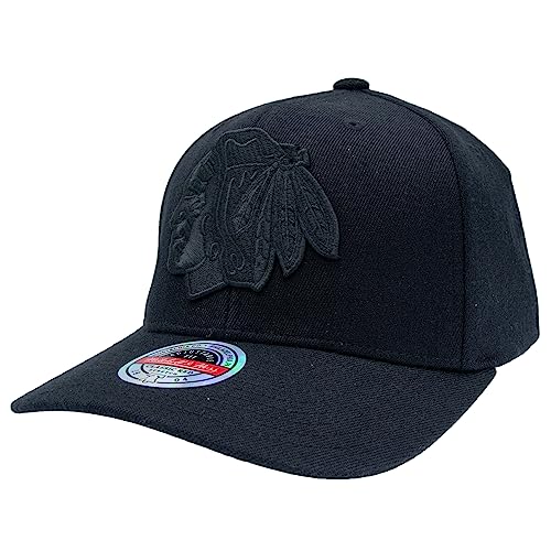 Mitchell & Ness Classic Red NHL BLK/BLK Logo Snapback - Chicago Blackhawks von Mitchell & Ness