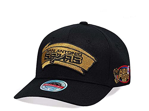 Mitchell & Ness NBA/HWC - Black Gold - Classic Red Snapback Cap, San Antonio Spurs von Mitchell & Ness