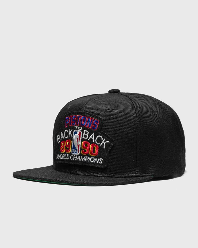 Mitchell & Ness NBA B2B SNAPBACK CAP HWC DETROIT PISTONS 1989-90 men Caps black in Größe:ONE SIZE von Mitchell & Ness