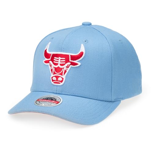 Mitchell & Ness NBA Classic Red Snapback Cap Chicago Bulls Light Blue von Mitchell & Ness