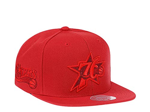 Mitchell & Ness Philadelphia 76ers Red Hardwood Classic Snapback Cap von Mitchell & Ness