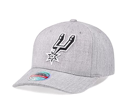 Mitchell & Ness San Antonio Spurs Heather Gray Red Line Solid Flex Snapback Cap von Mitchell & Ness