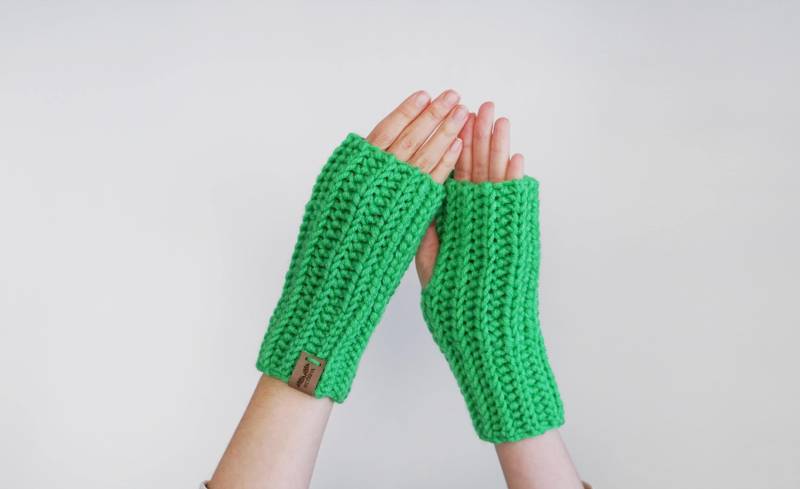 Hellgrüne Fingerlose Handschuhe Für Damen | Dicke Wolle Winter Gehäkelte von Mitreva