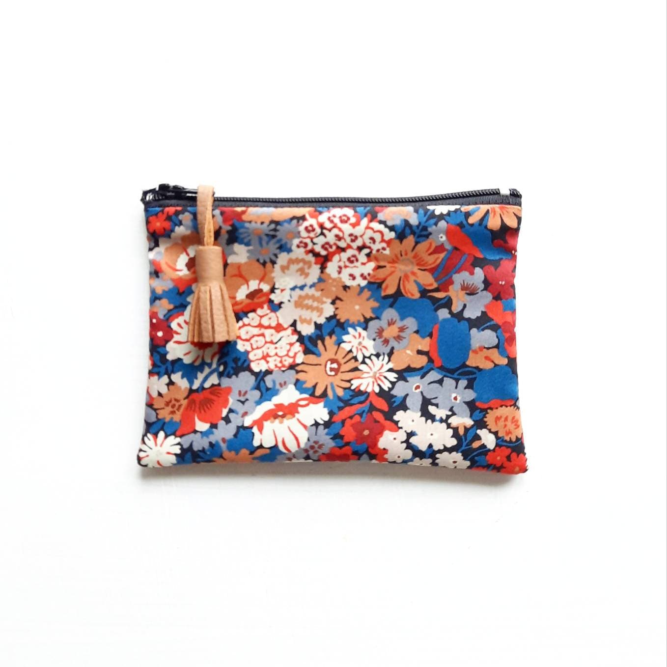 Kleine Geldbörse Aus Stoff Von Liberty Thorpe/Federmäppchen Of London Geschenk Für Frauen Kleine Geldbörse Aus Stoff Von Liberty Thorpe/Federmäppchen Of London Geschenk Für Frauen von MitsiCie