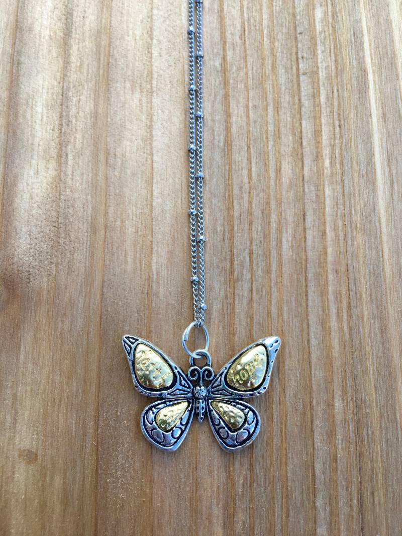 Schmetterling Halskette von MixedCreations18