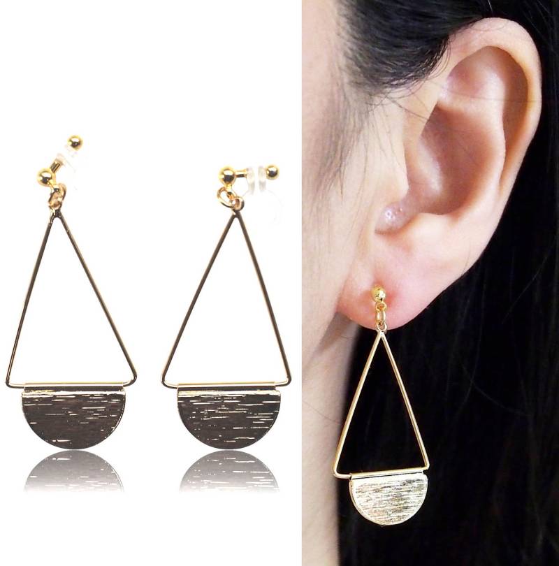 Gold Halbkreis Ohrclips, Shield Paddle Unsichtbare Ohrclips An Ohrringen, Nicht Durchbohrte Ohrringe, Gold Harz Clip Ohrringen von MiyabiGrace