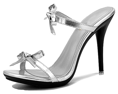 Miyoopark Damen Pantoletten mit Stiletto Hochschuhe Elegant Mule Sandalen Schuhe T226 Knoten Silber EU 40 Miyoopark Damen Pantoletten mit Stiletto Hochschuhe Elegant Mule Sandalen Schuhe T226 Knoten Silber EU 40 von Miyoopark