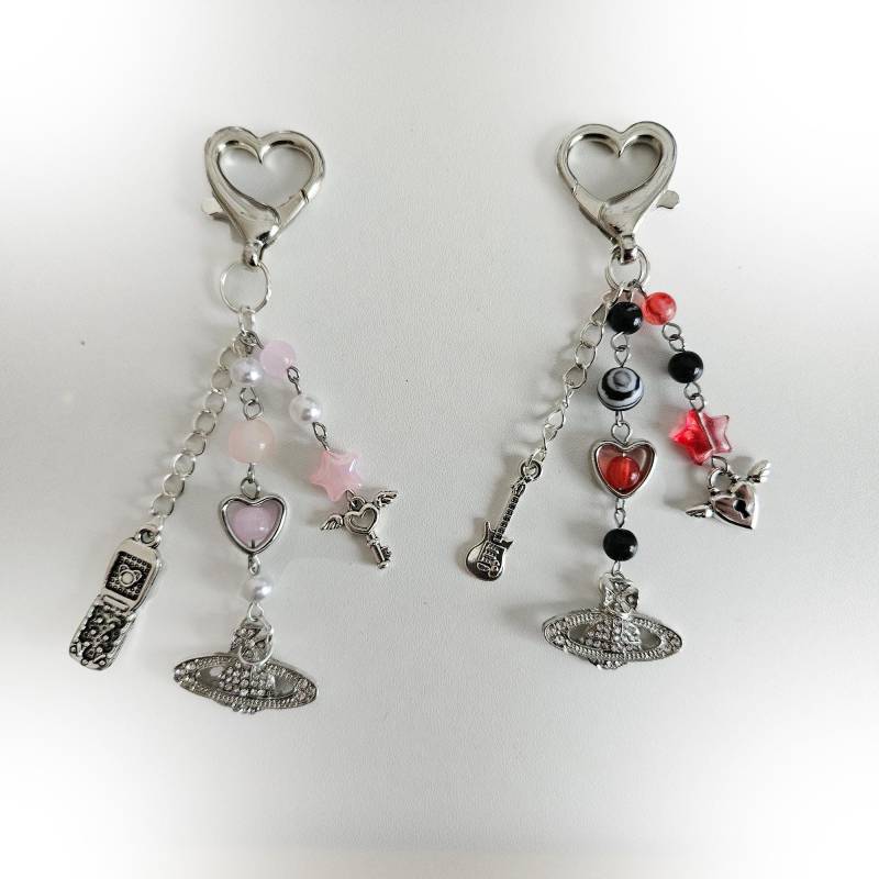 Nana Osaki Inspiriert & Komatsu Anhänger Handy Charm Schlüsselanhänger Kawaii, Gothic, Punk Anime Nana Osaki Inspiriert & Komatsu Anhänger Handy Charm Schlüsselanhänger Kawaii, Gothic, Punk Anime von MiyusLovelyShop